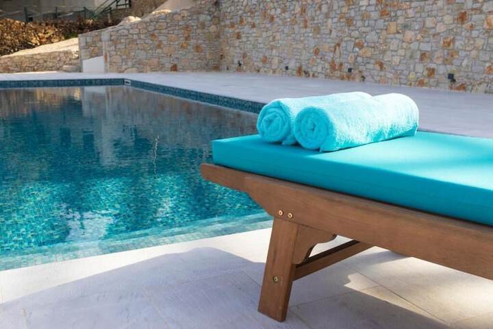 Pool 46 of 67