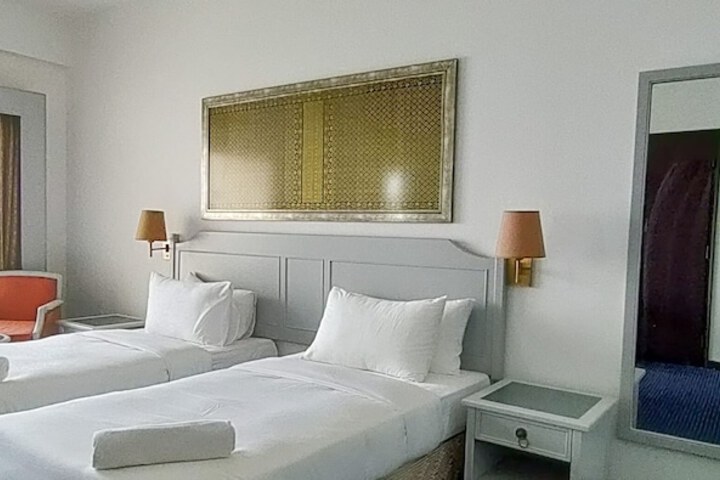 Room 175 of 650
