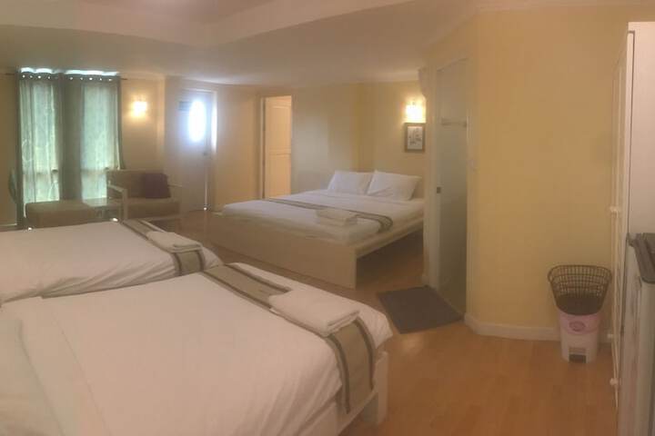 Room 21 of 86