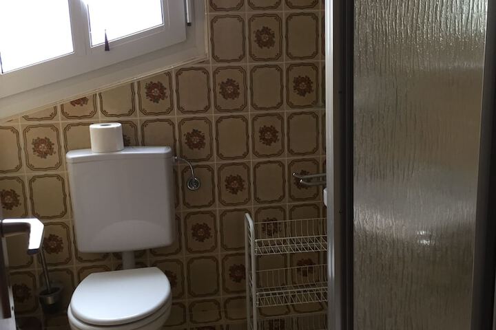 Room 87 of 127