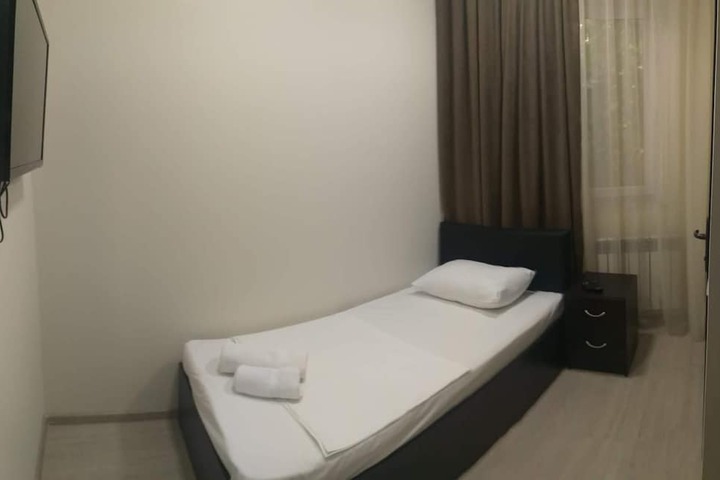 Room 10 of 47
