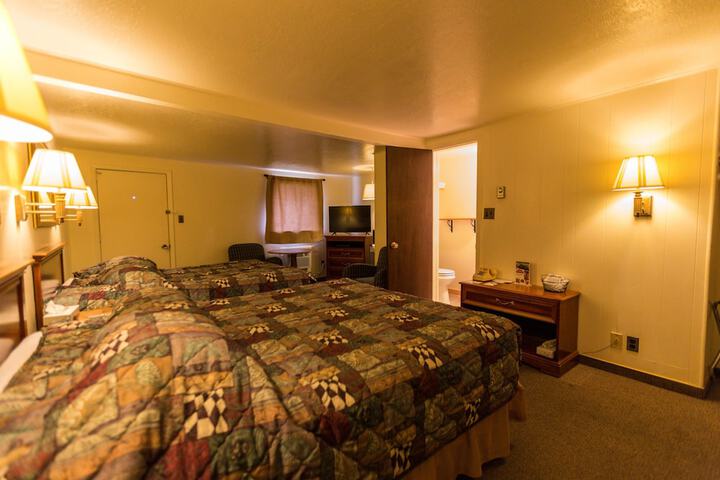 Room 6 of 54