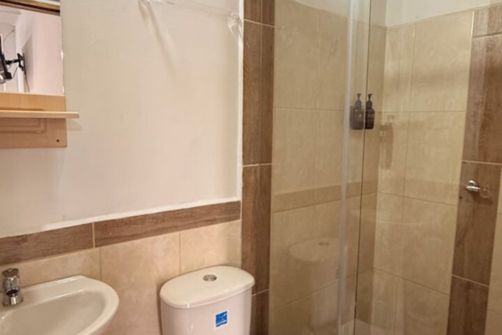 Room 44 of 70