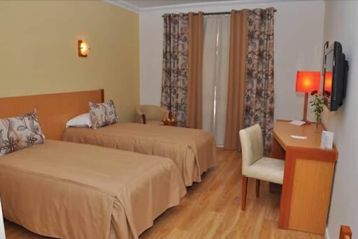 Room 7 of 22
