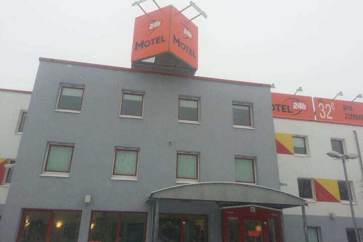 MOTEL 24H BERLIN