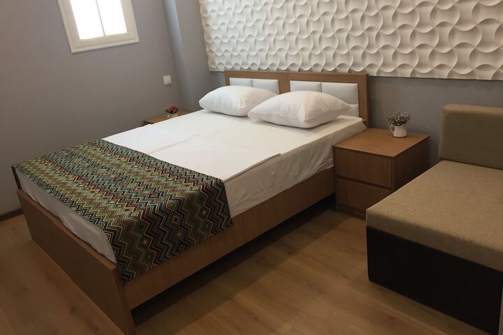 Room 10 of 41