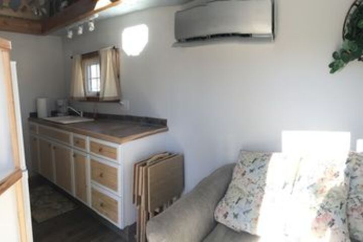 Room 12 of 19