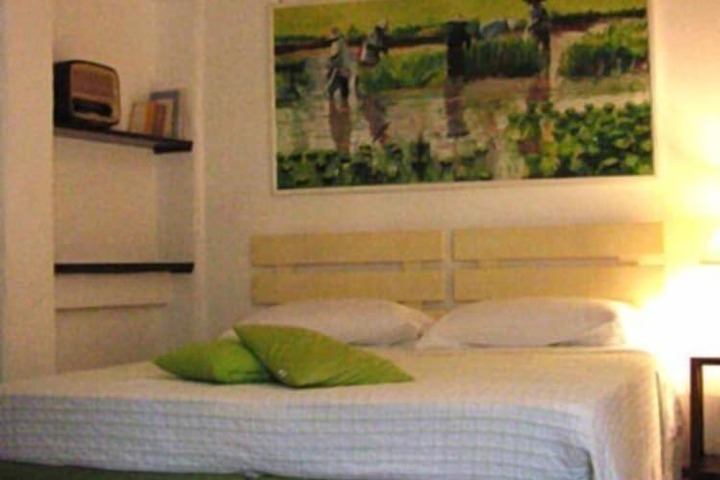 Room 16 of 24