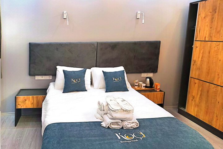 Room 3 of 30