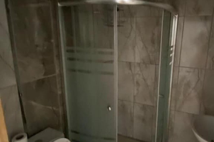 Room 14 of 21
