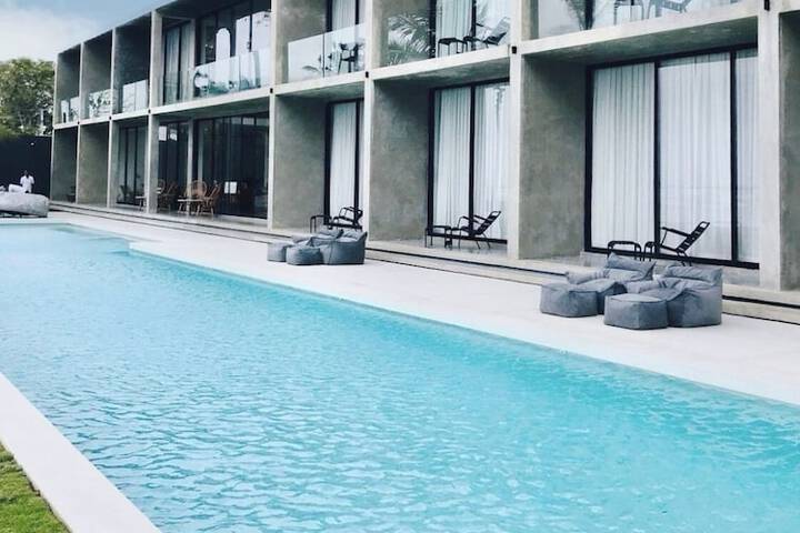 Pool 67 of 117