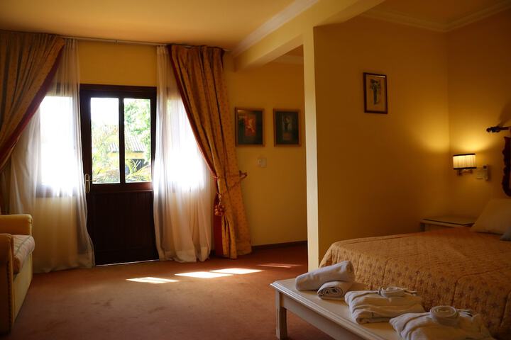Room 42 of 127