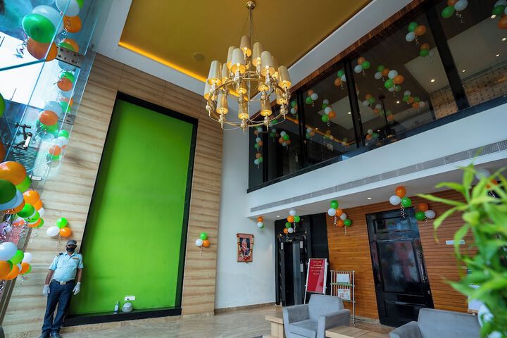Hotel Interior 4 of 60