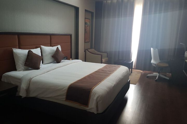 Room 12 of 75