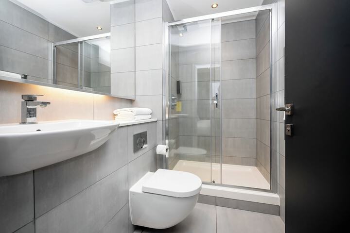 Clean Restrooms