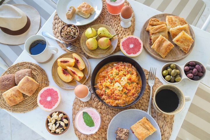 Breakfast/Coffee Service 95 of 131