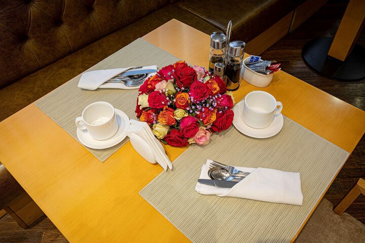 Breakfast/Coffee Service 45 of 117