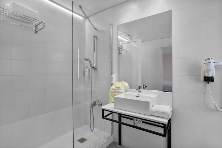 Clean Restrooms