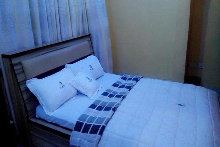Room 3 of 13