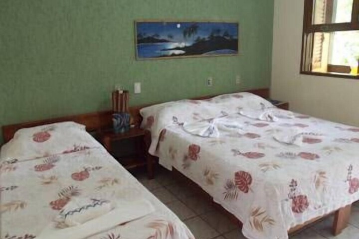 Room 5 of 37