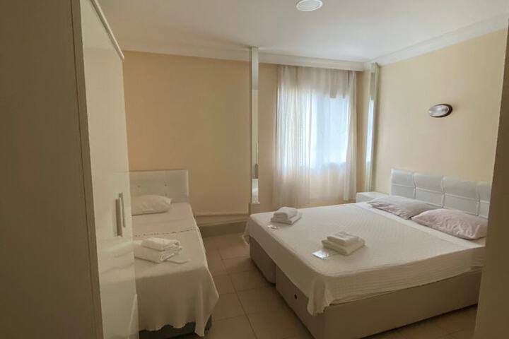 Room 3 of 15