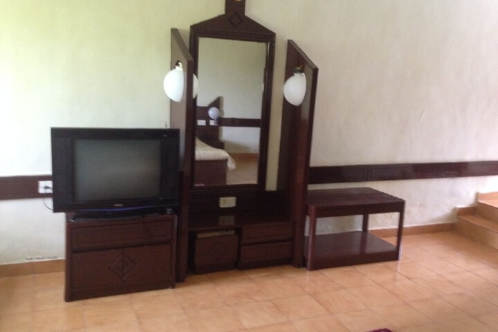 Room 50 of 157