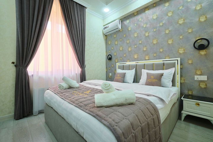 Room 16 of 68