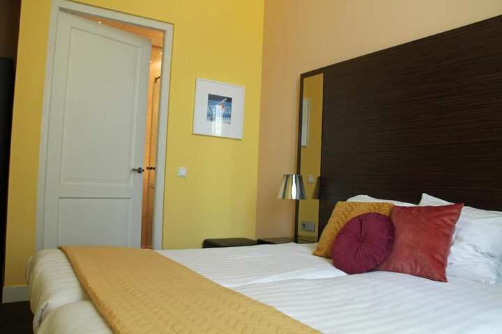 Room 14 of 43