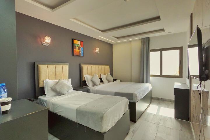 Room 26 of 62