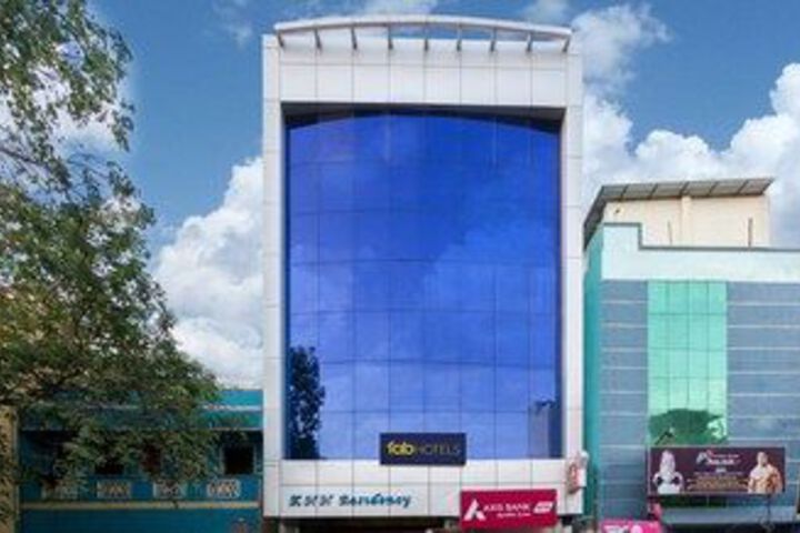 FabHotel KNNResidency Saidapet