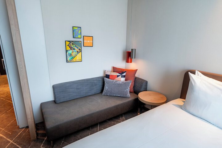 Room 29 of 104