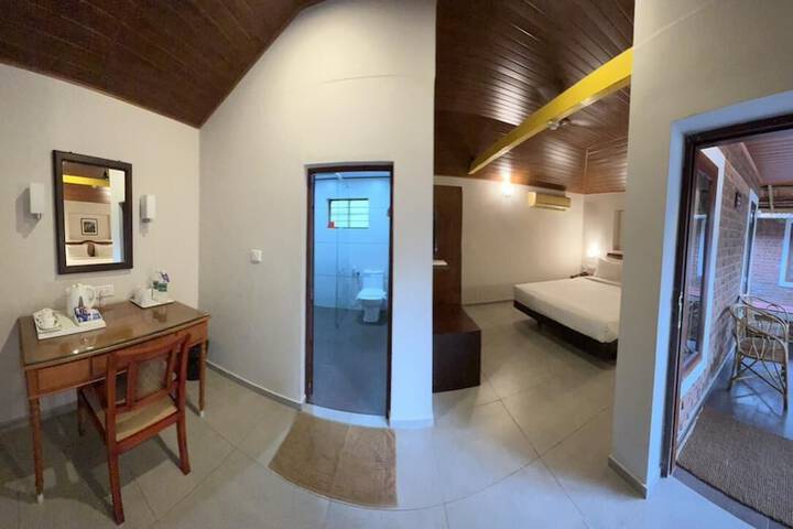 Room 7 of 47