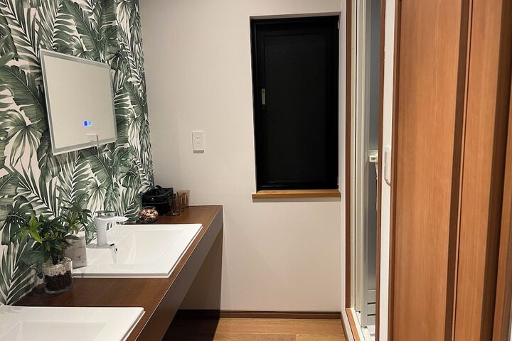 Room 64 of 149