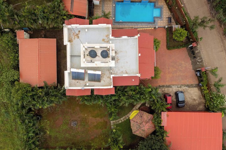 Pool 19 of 32