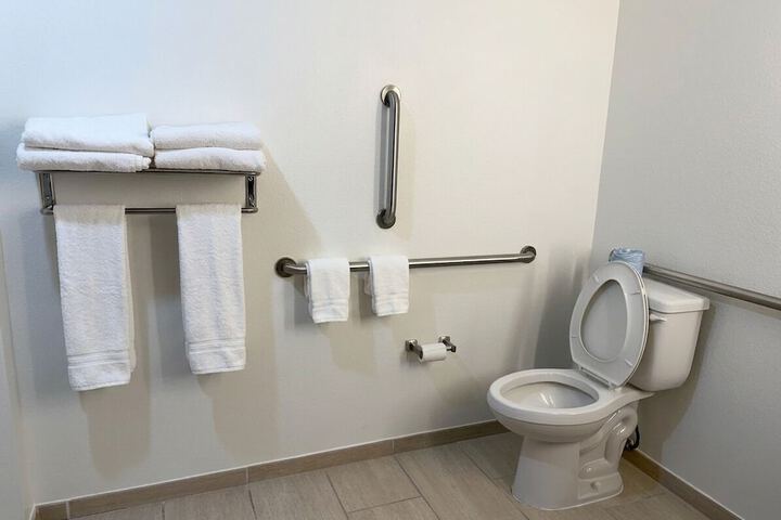 Room 13 of 14
