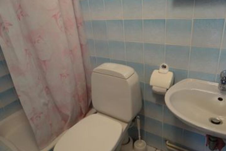 Room 9 of 45
