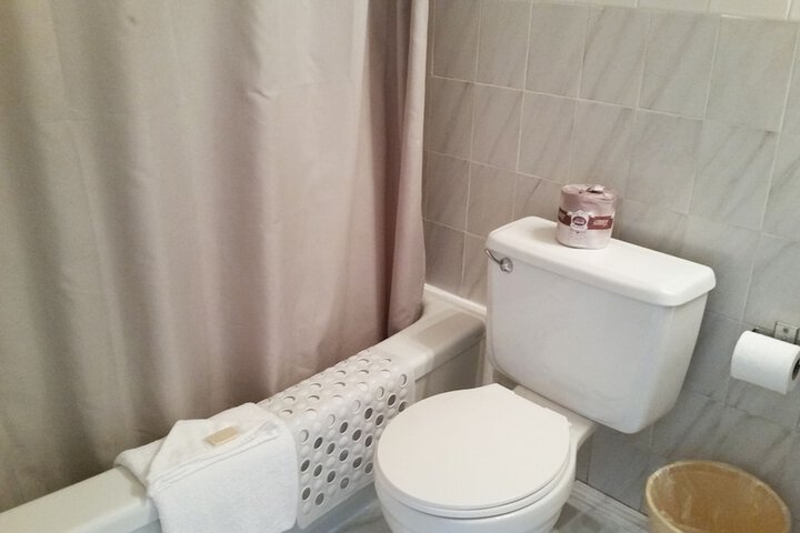 Room 35 of 56