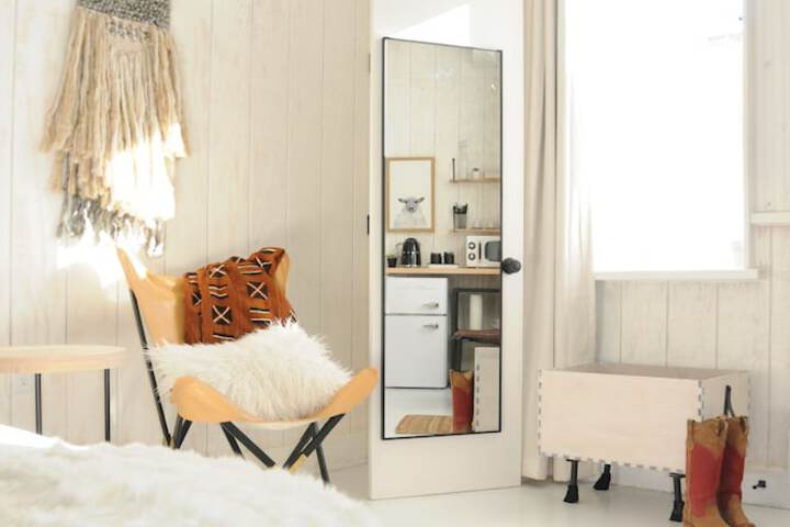 Room 135 of 230