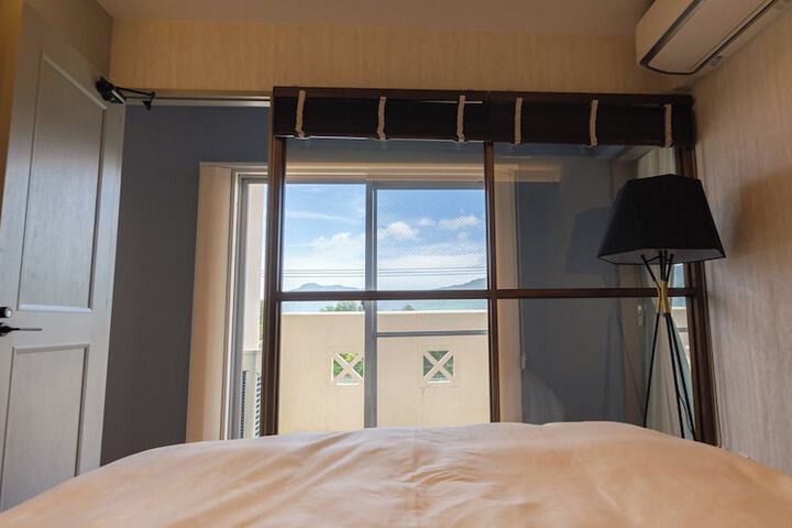 Room 20 of 99