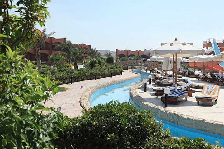 Pool 28 of 95