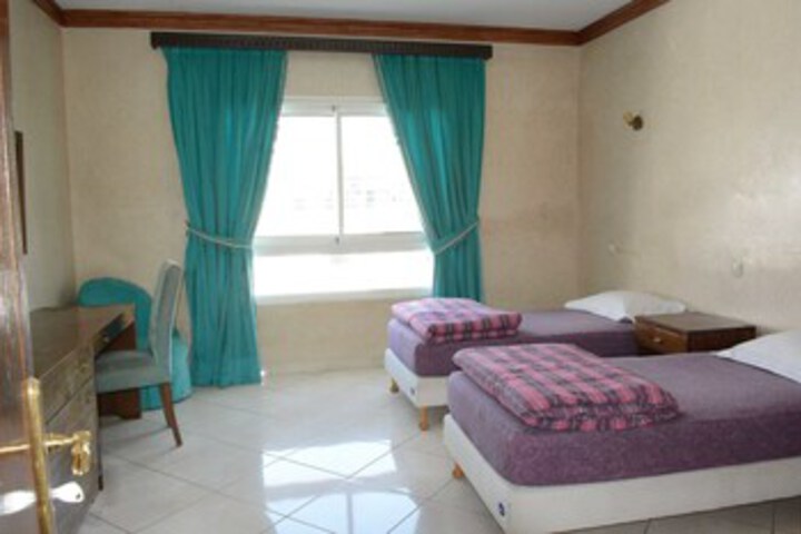 Room 6 of 23