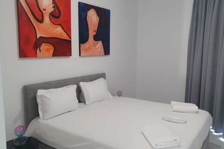 Room 2 of 19