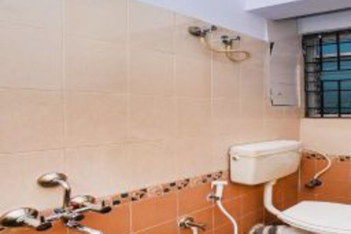 OYO 29346 Vijay Residency