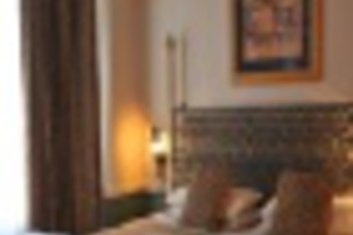 Room 51 of 168
