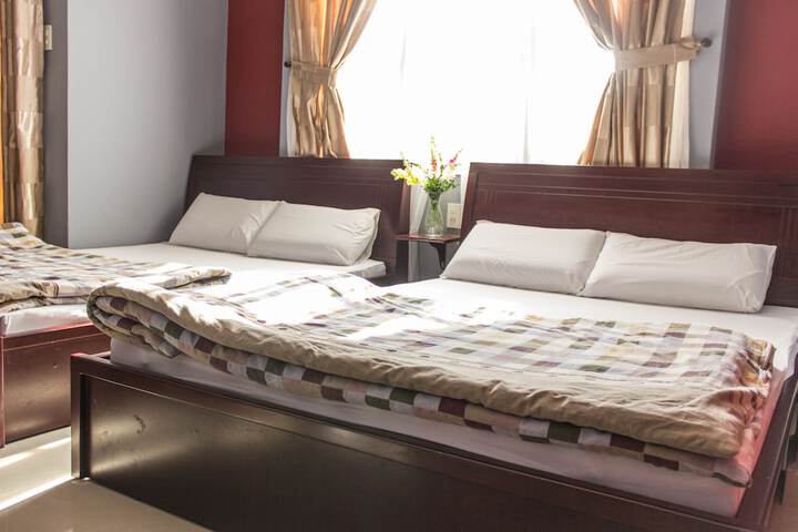 Room 9 of 21