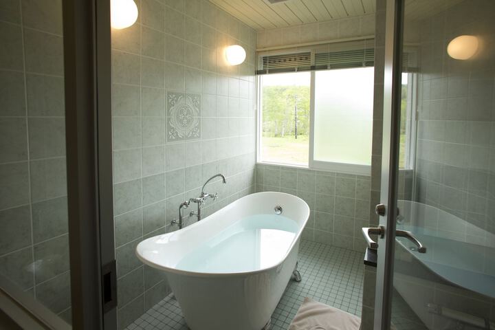 Clean Restrooms