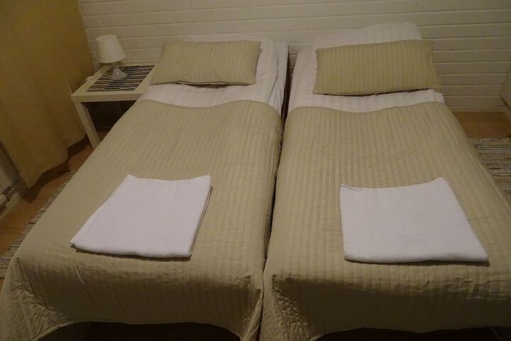 Room 3 of 31