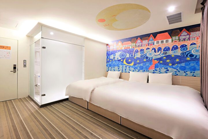 Room 17 of 45