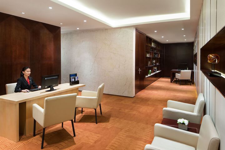 Concierge desk
