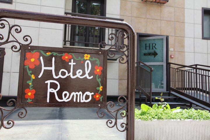 Hotel 35 of 36